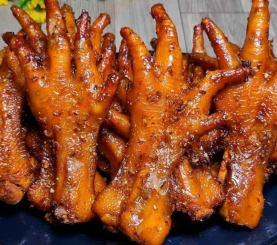 Chân gà rút xương nướng muối ớt