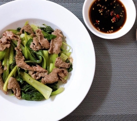 Cơm bò xào cải thìa
