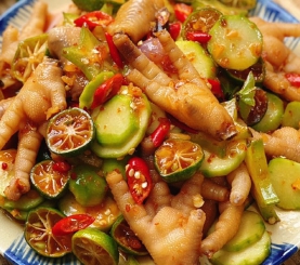 Chân gà sốt Thái