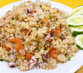 Cơm chiên hải sản