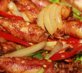 Mực trứng chiên nước mắm