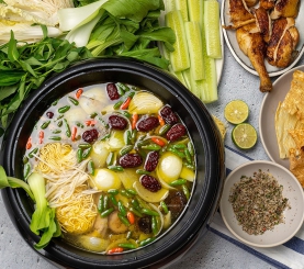 Lẩu gà tắc ớt