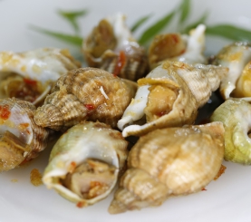 Ốc bulot cháy tỏi