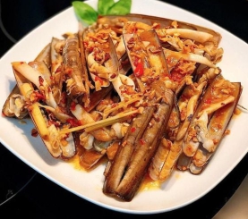 Ốc móng tay xào bơ cay