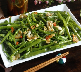 Rau muống xào tỏi