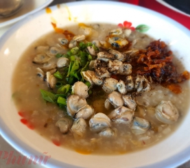 Cháo nghêu 