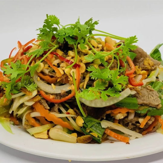 Gỏi bò bóp thấu