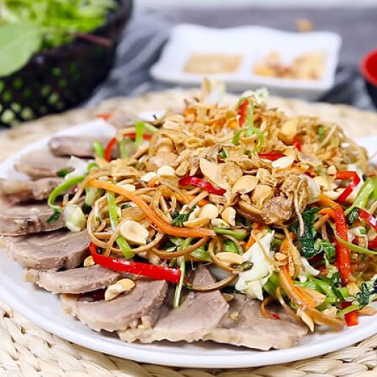 Gỏi ngan hoa chuối