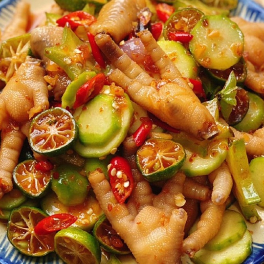 Chân gà sốt Thái