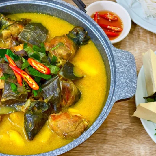 Lẩu Baba om chuối đậu