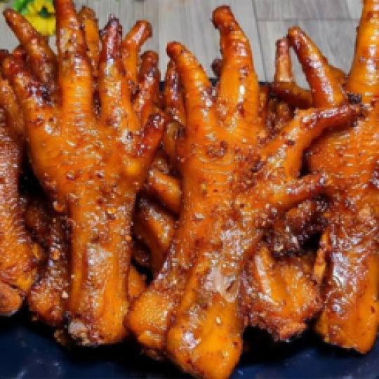 Chân gà nướng muối ớt