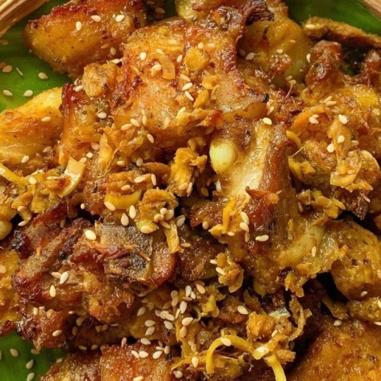 Heo nướng riềng mẻ