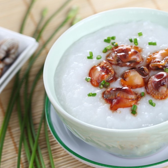 Cháo sò huyết